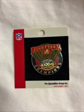 Tampa Bay Buccaneers Super Bowl XXXVII Champions Collectible Pin - Red/Gold